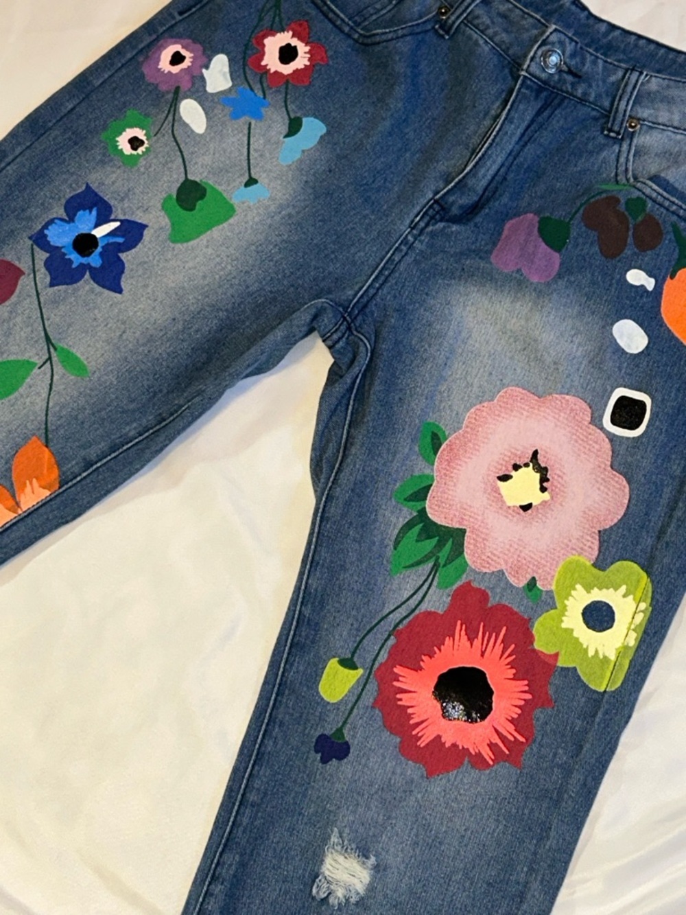 Women’s Blue Floral Appliqué Jeans - Picture 8 of 9